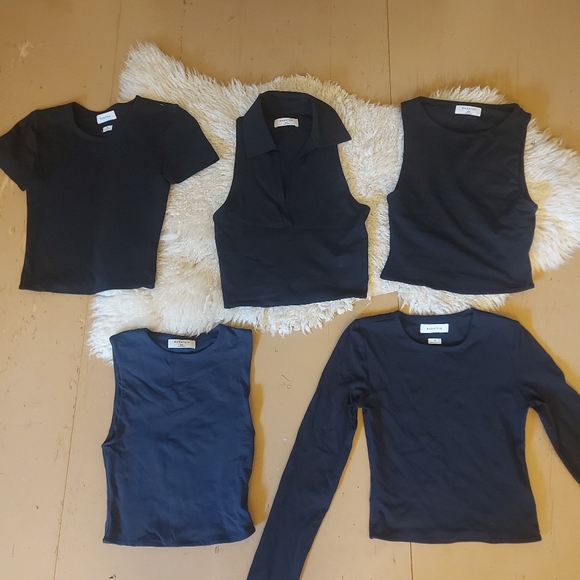 Aritzia Babaton contour top bundle - Picture 1 of 6